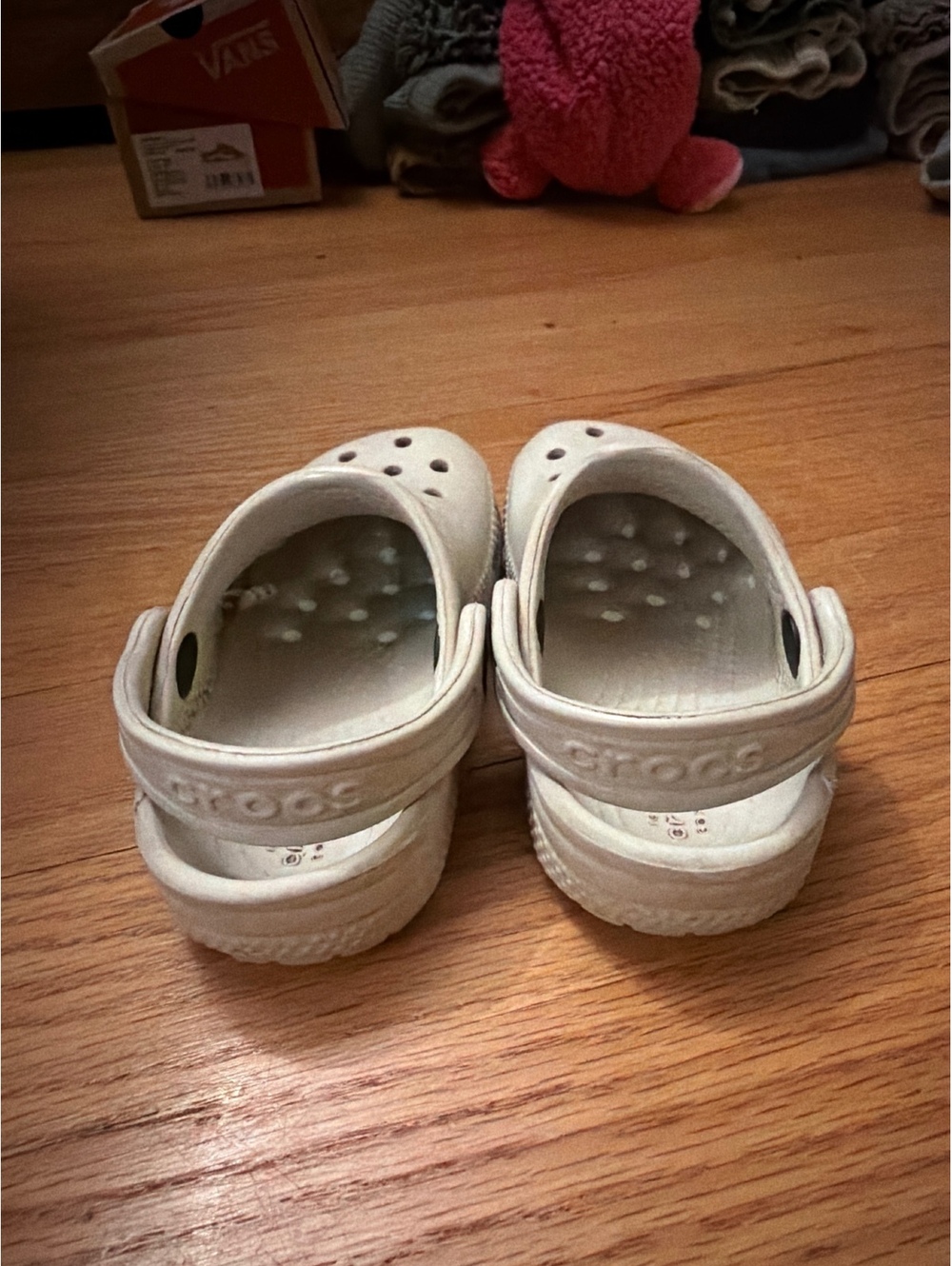 Crocs C6 - Picture 2 of 3